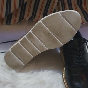 Steve Madden Wrenley Black Croc Platform Oxford 8